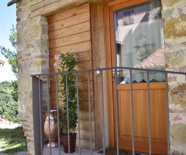 Antico Borgo Bed & Breakfast 4*