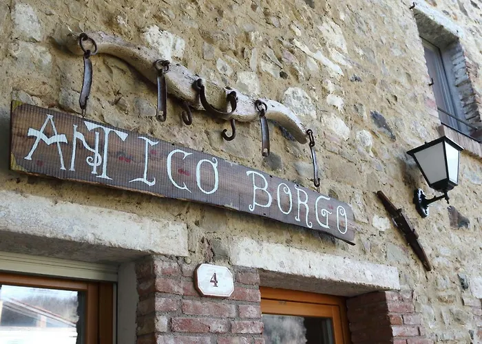 Antico Borgo 4*